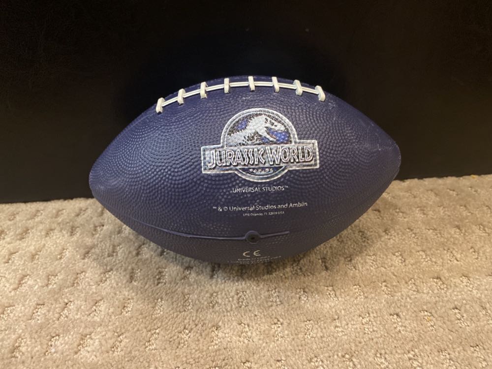 Universal Studios Jurassic World Football - Universal Studios (Jurassic World) action figure collectible [Barcode 400013117731] - Main Image 2