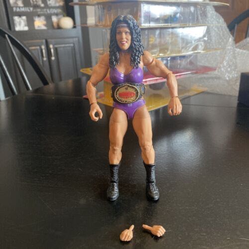 Chyna - WWE Mattel (WWE Elite Wrestlemania 37 - 2021) action figure collectible - Main Image 2