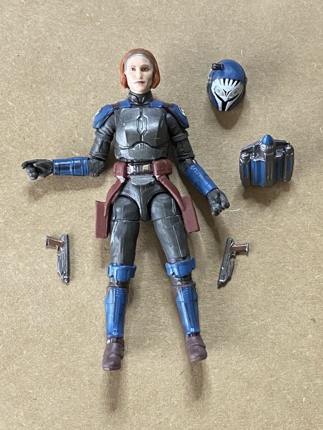 Bo-Katan Kryze - Hasbro (Star Wars: The Mandalorian) action figure collectible - Main Image 3
