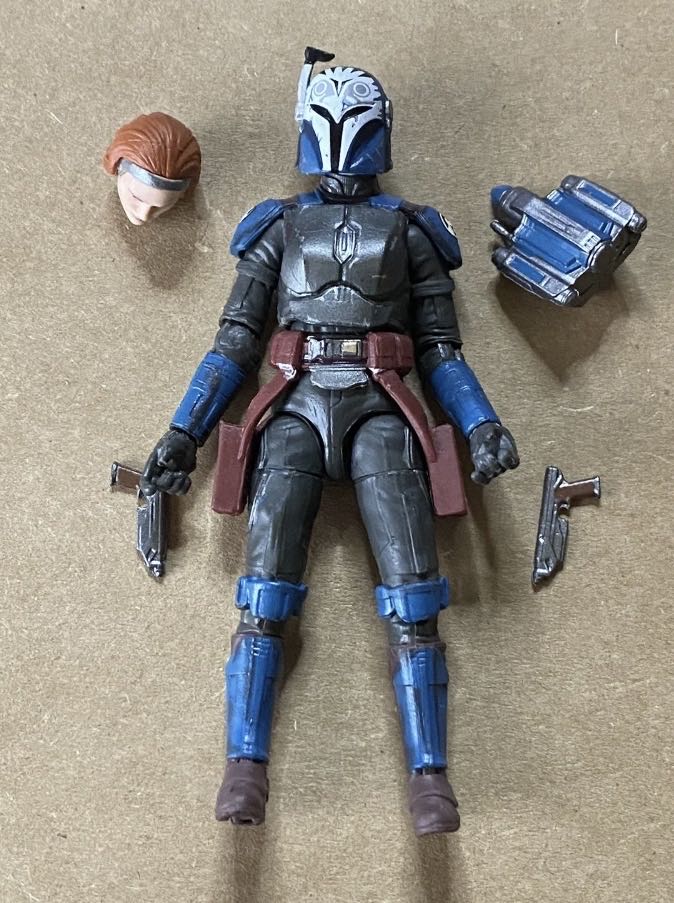 Bo-Katan Kryze - Hasbro (Star Wars: The Mandalorian) action figure collectible - Main Image 4