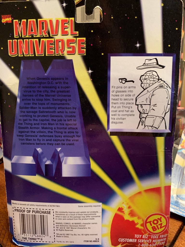 The Thing II - Toy Biz (Marvel Universe) action figure collectible [Barcode 035112488248] - Main Image 2