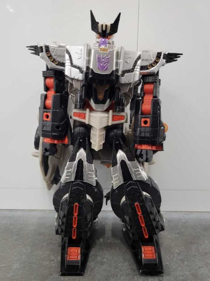 Galvatron - Leader Class - Hasbro (Transformers) action figure collectible - Main Image 2