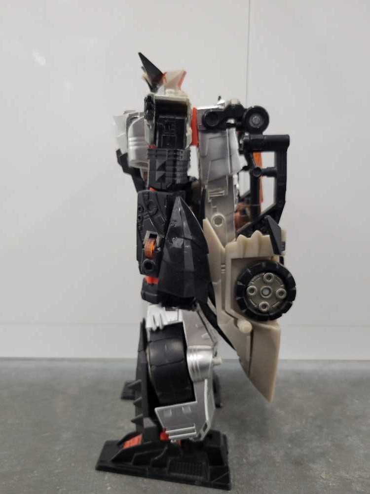 Galvatron - Leader Class - Hasbro (Transformers) action figure collectible - Main Image 3