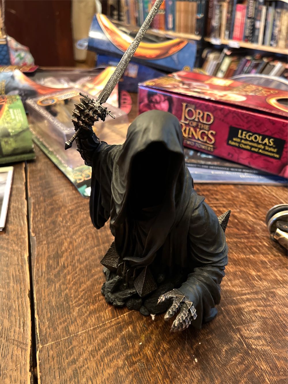 Lord Of The Rings: Ringwraith Mini Bust  action figure collectible [Barcode 871810002696] - Main Image 2