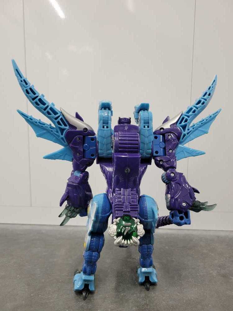Scourge Cryo - Hasbro (Cybertron) action figure collectible - Main Image 4