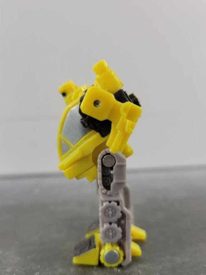 Monocle VS Scattorbrain - Hasbro (Cybertron) action figure collectible - Main Image 4