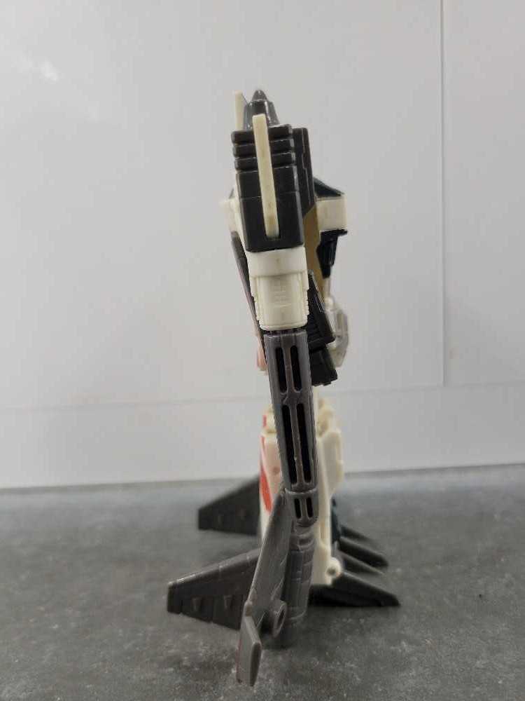 Ramjet Ram Jet Robot Mode - Hasbro (Classics) action figure collectible - Main Image 3