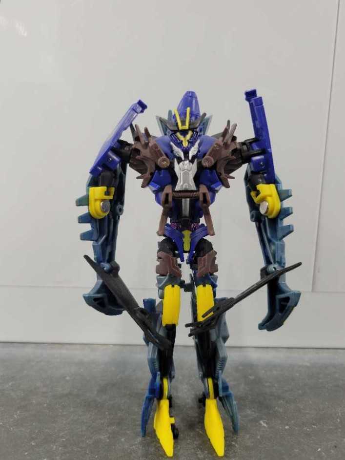 Soundwave With Ravage Robot Mode  - Hasbro (Prime Beast Hunters) action figure collectible - Main Image 2