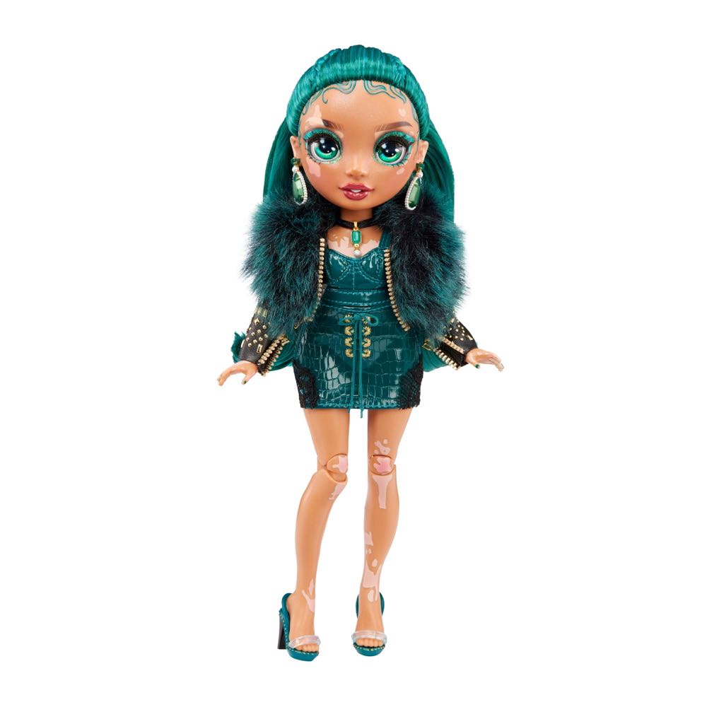 Rainbow High Jewel Richie Emerald Green Fashion Doll With Vitiligo. 2 Designer Outfits To Mix & Match With Accessories Great Gift For Kids 6-12 Years Old And Collectors - MGA Entertainment (Rainbow High) action figure collectible [Barcode 035051578314] - Main Image 3