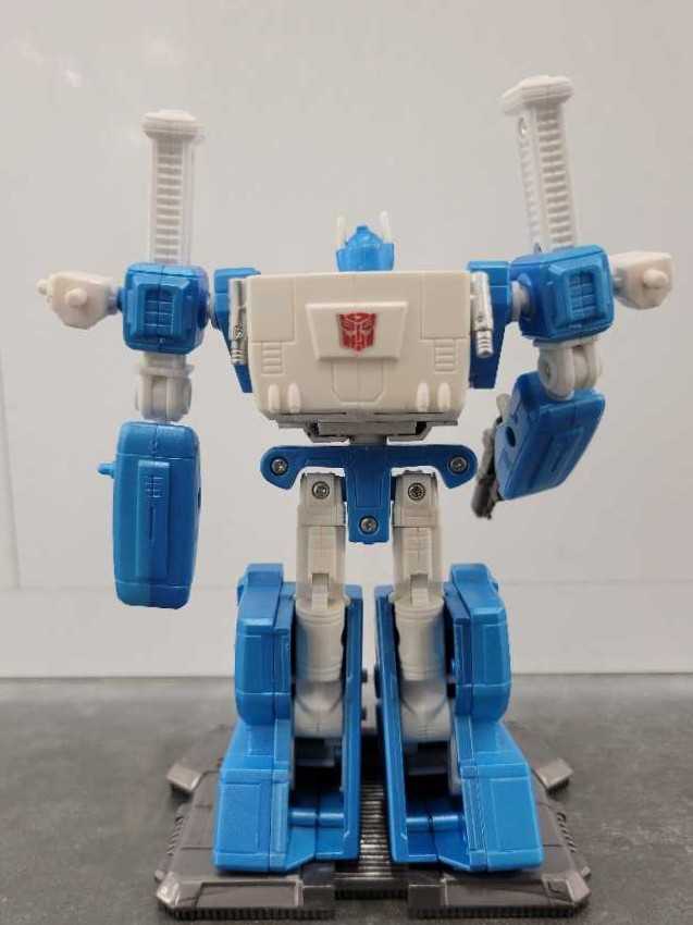 Ultra Magnus - Hasbro (Titanium) action figure collectible - Main Image 4