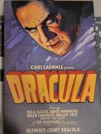 NECA Universal Monsters Count Dracula - Neca/Real Toys: Universal Classic Monsters (Neca: Universal Monsters) action figure collectible [Barcode 634482048146] - Main Image 2