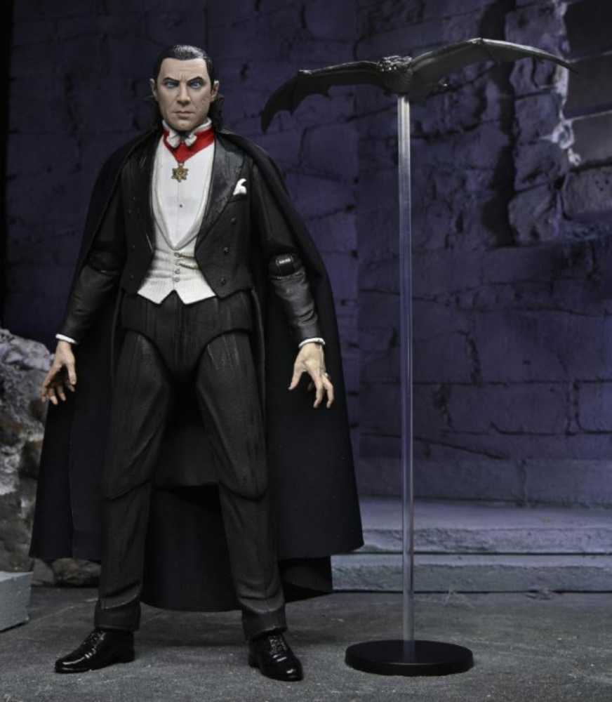 NECA Universal Monsters Count Dracula - Neca/Real Toys: Universal Classic Monsters (Neca: Universal Monsters) action figure collectible [Barcode 634482048146] - Main Image 4
