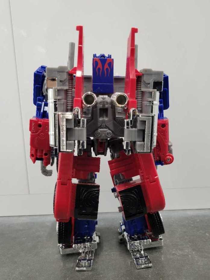 Optimus Prime Leader 10th Anniversary  - Hasbro (Movie) action figure collectible - Main Image 4
