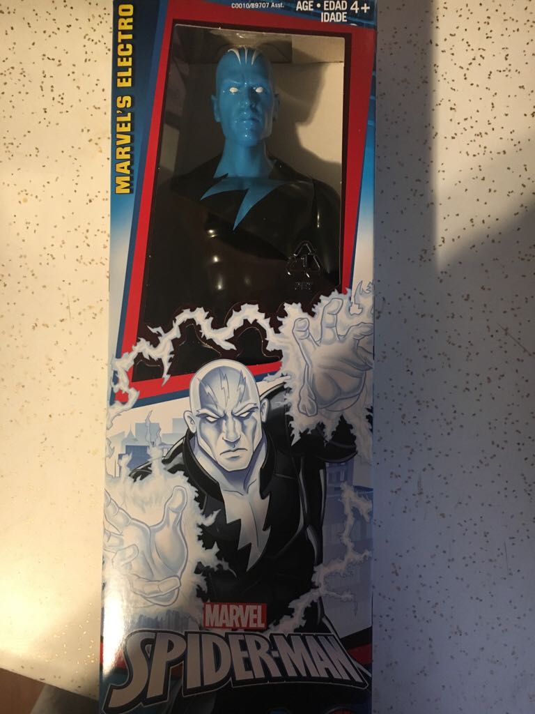 Electro - Hasbro (Spiderman) action figure collectible [Barcode 630509491674] - Main Image 1