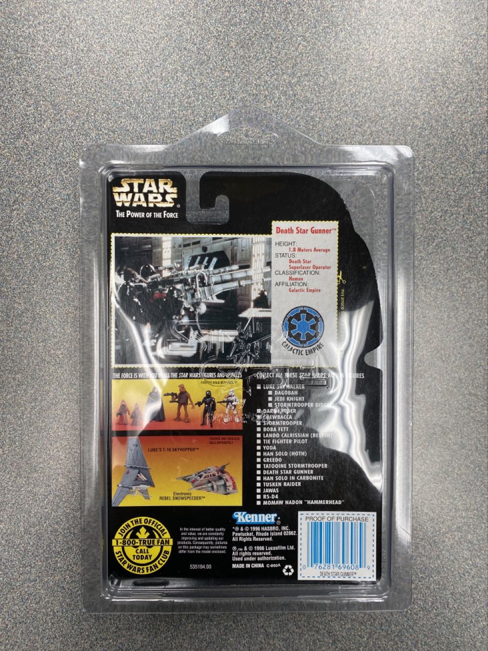 Death Star Gunner With Radiation Suit And Blaster Pistol - Hasbro (Star Wars Power Of The Force (Red Card)) action figure collectible [Barcode 076281696089] - Main Image 2