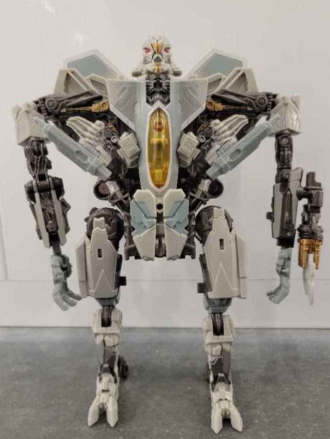 06 Starscream  - Hasbro (Studio Series) action figure collectible - Main Image 2