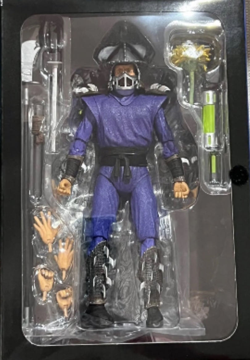 TMNT: Shredder - Neca (TMNT II: The Secret Of The Ooze) action figure collectible - Main Image 2