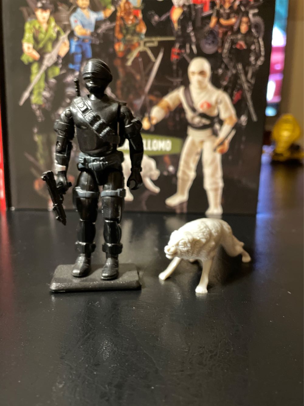 Snake Eyes  W/Timber  (Vintage G.I. Joe) action figure collectible - Main Image 2