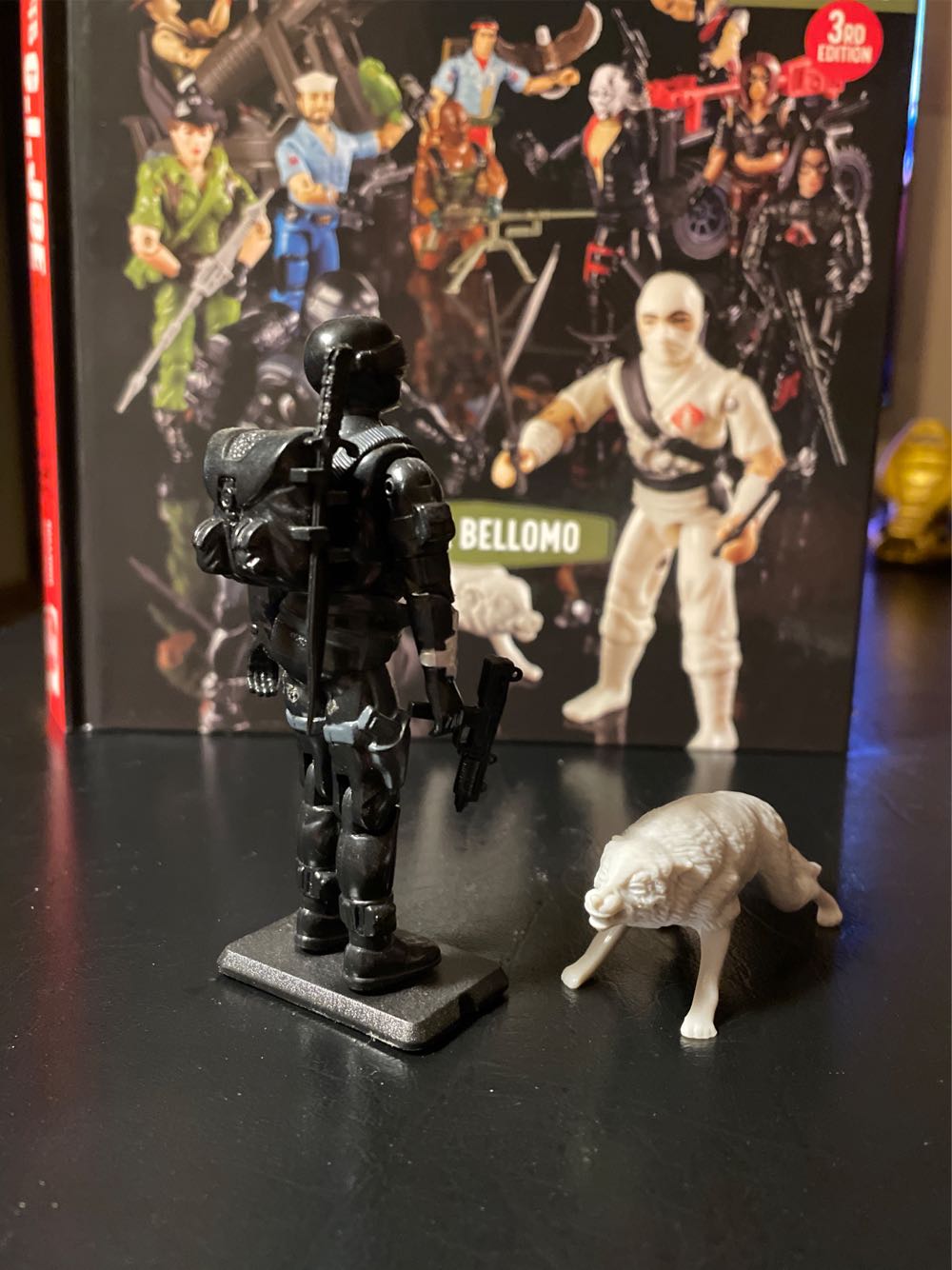 Snake Eyes  W/Timber  (Vintage G.I. Joe) action figure collectible - Main Image 3