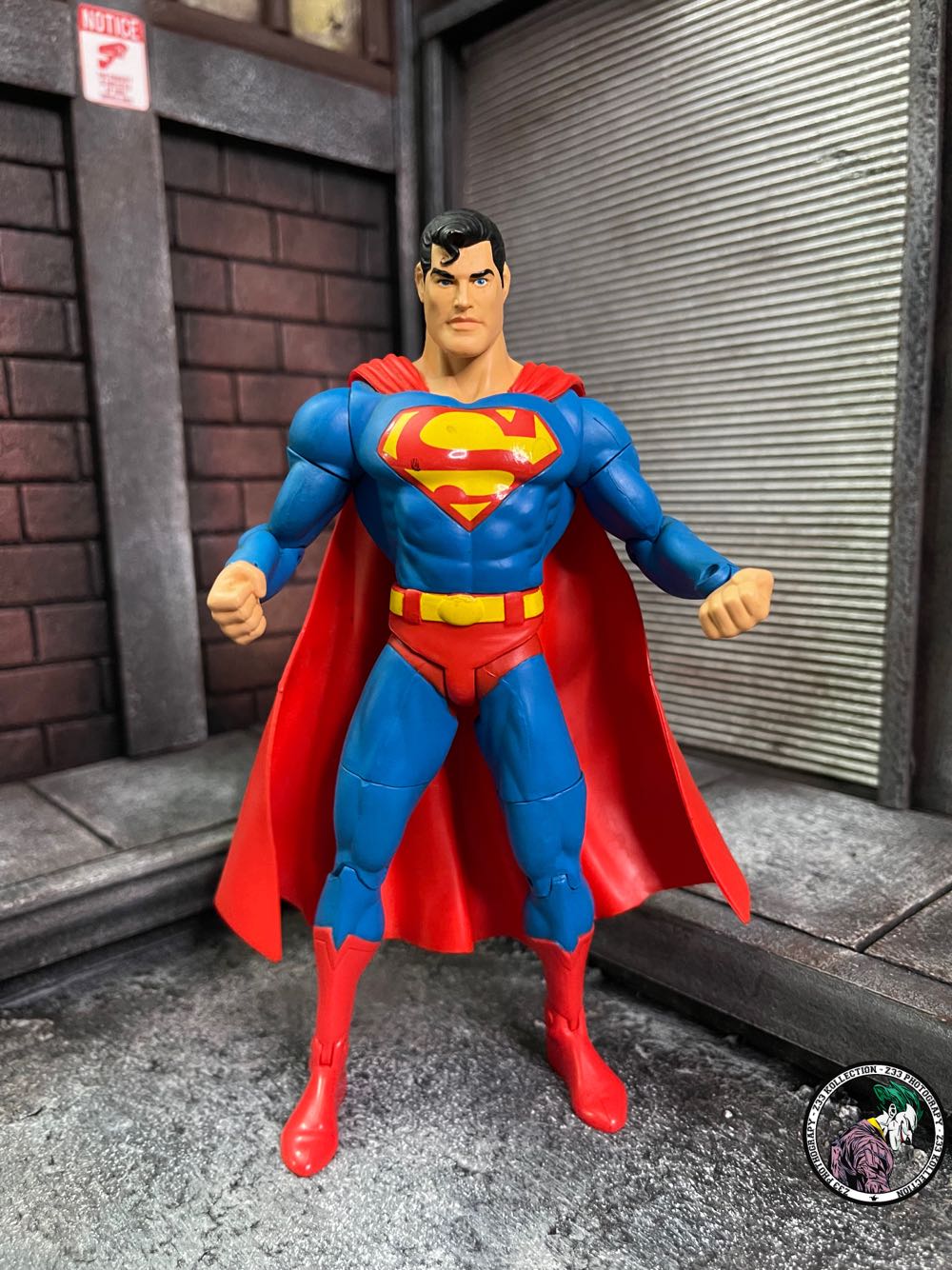 DC Direct (2003) (072x04) Superman - DC Direct (JLA) action figure collectible - Main Image 1