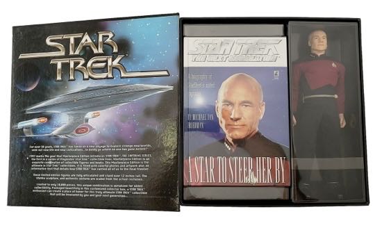Captain Jean-Luc Picard - Playmates (Star Trek) action figure collectible - Main Image 2
