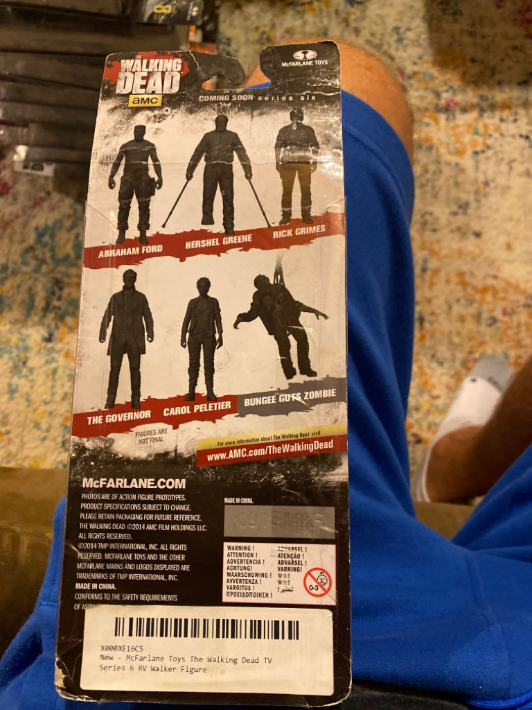 Walking Dead Series 6: RV Zombie  action figure collectible - Main Image 2