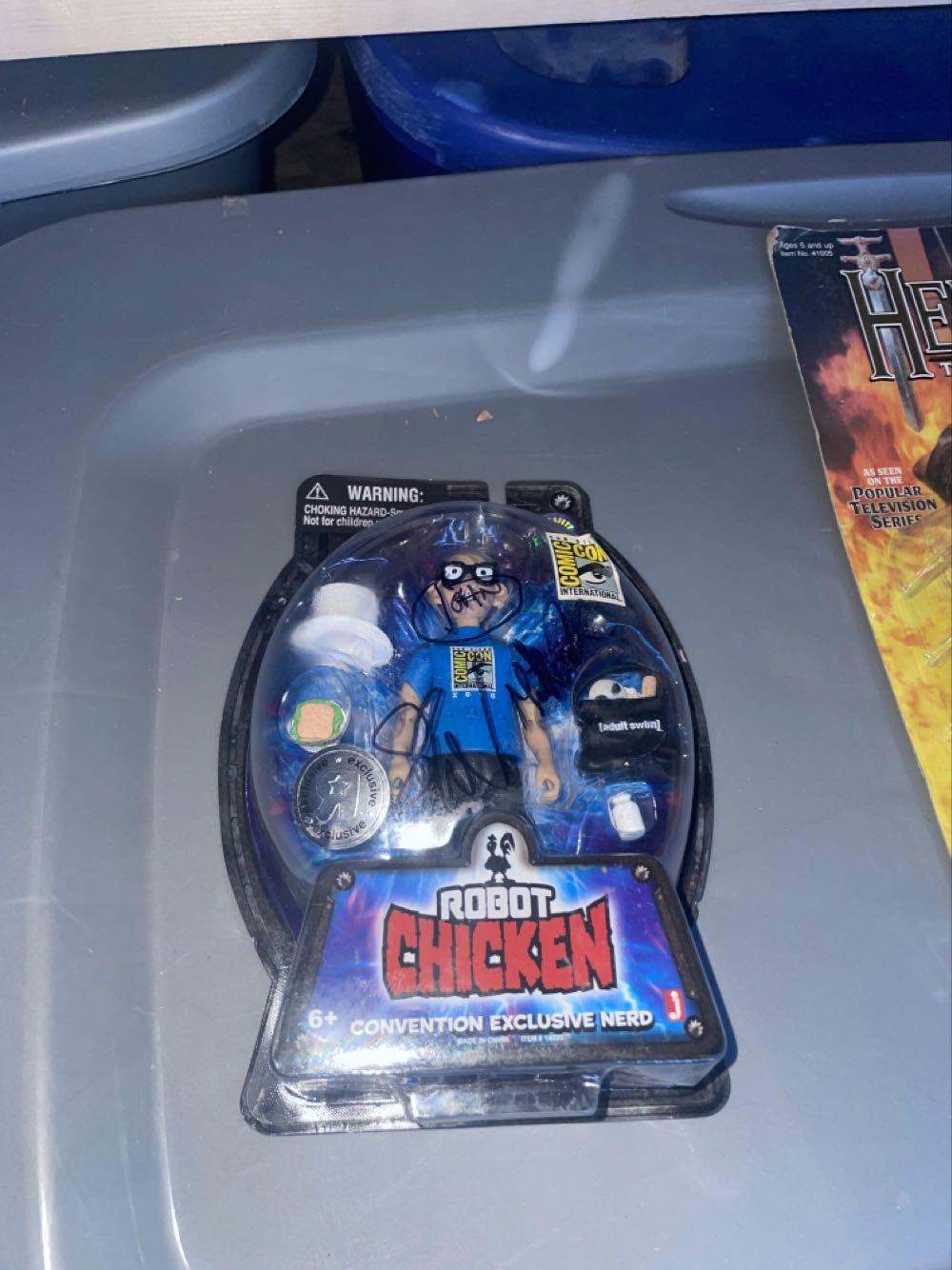 Robot Chicken Nerd  action figure collectible [Barcode 681326140207] - Main Image 2