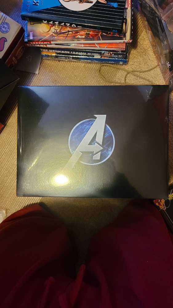 Playstation Marvel’s Avengers Earth’s Mightiest Edition Playstation 4 Collector’s Edition   action figure collectible [Barcode 662248922874] - Main Image 2