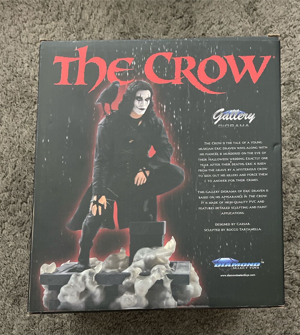 DS Gallery The Crow - Diamond Select Toys (Rooftop Diorama) action figure collectible [Barcode 699788842096] - Main Image 3