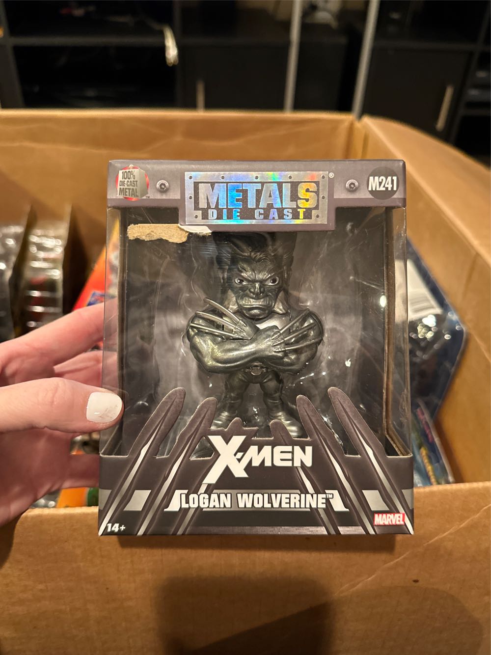 Rainbow High Pacific Coast Hali Capri Blue Fashion Doll With Pool Accessories Playset And Interchangeable Legs. Great Gift For Kids Ages 6-12 Years Multicolor