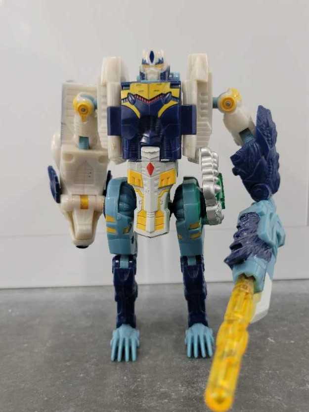 Snarl 1st Robot Mode - Hasbro (Cybertron) action figure collectible - Main Image 2