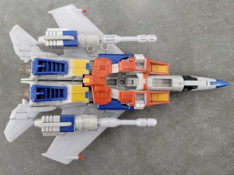 Starscream Jet Mode - Hasbro (Classics) action figure collectible - Main Image 4