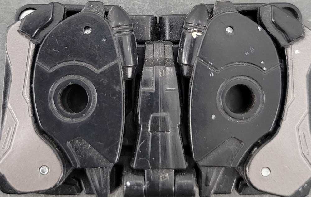 Ravage 3rd Cassette Mode  - Hasbro (Universe 2.0) action figure collectible - Main Image 4