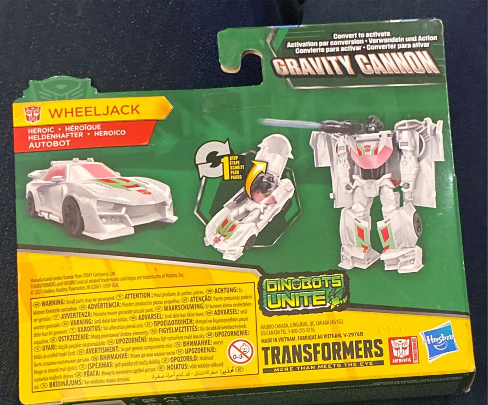 Wheeljack  (One step Changer) action figure collectible [Barcode 195166135021] - Main Image 2