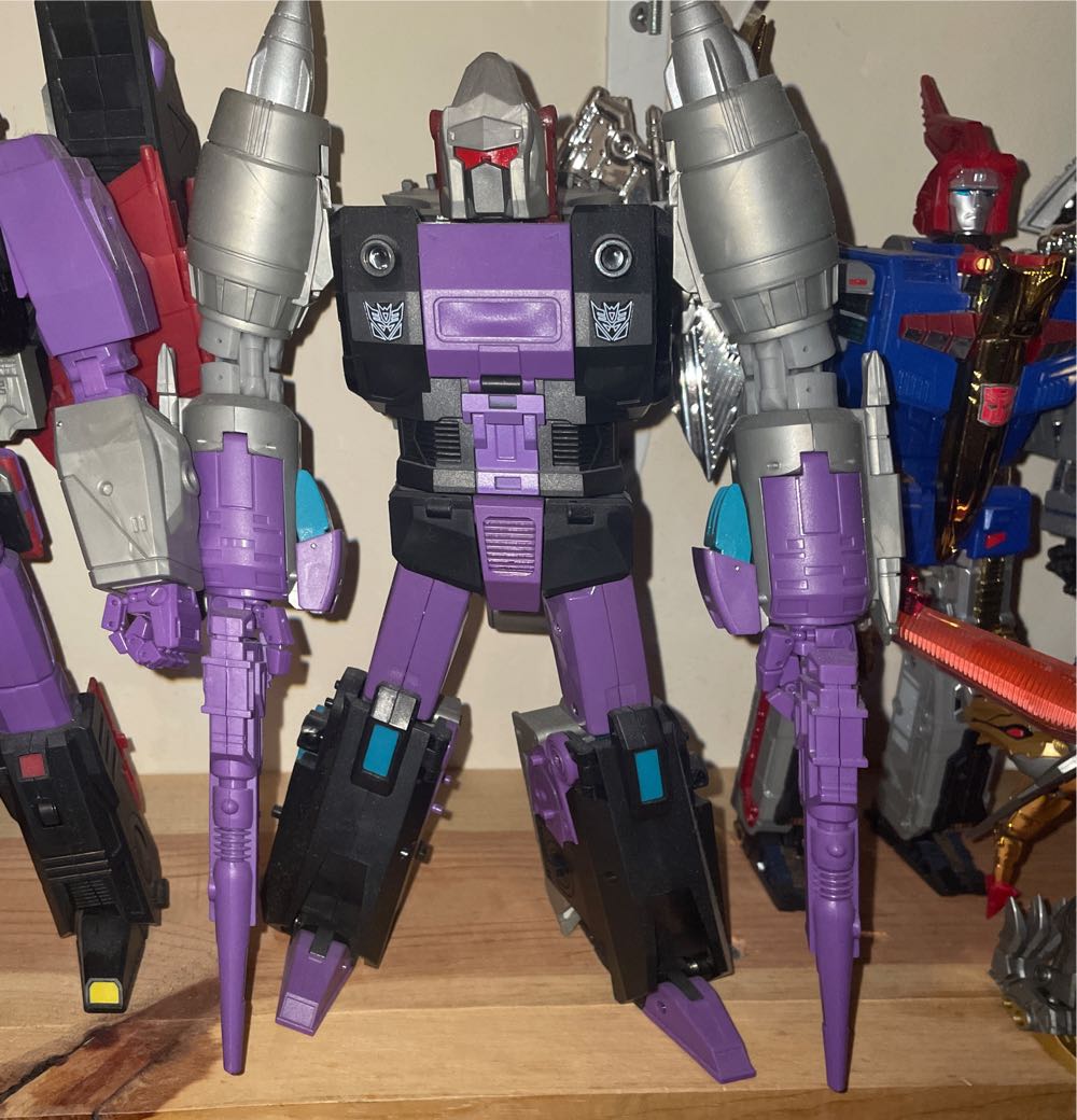 KFC Kingzilla - Keith’s Fantast Club (KFC) action figure collectible - Main Image 4