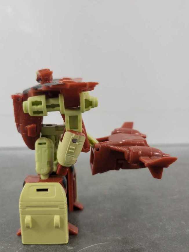 Fireflight Legends - Hasbro (Classics) action figure collectible - Main Image 4