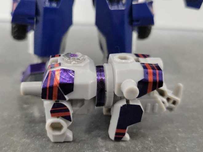 War Breakdown - Hasbro (Arms Micron) action figure collectible - Main Image 3