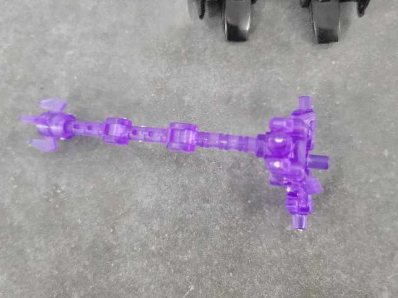 Zori With Terrorcon Bumblebee Aeon - Hasbro (Arms Micron) action figure collectible - Main Image 4