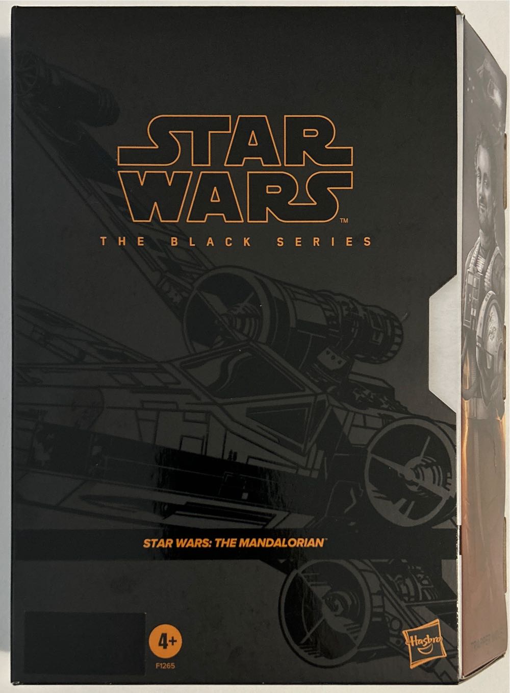 Trapper Wolf - Hasbro (Star Wars: The Mandalorian) action figure collectible [Barcode 5010993923533] - Main Image 2