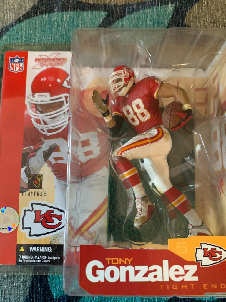 Tony Gonzalez - Mcfarlene Toys (FOOTBALL) action figure collectible [Barcode 787926703382] - Main Image 1