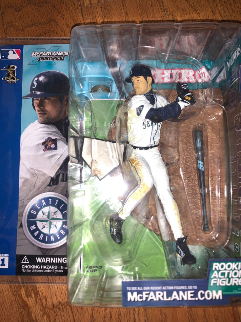 Heroes Of Goo Jit Zu Galaxy Blast Hero Pack Super Goopy Warsnap With An All New Water Blaster