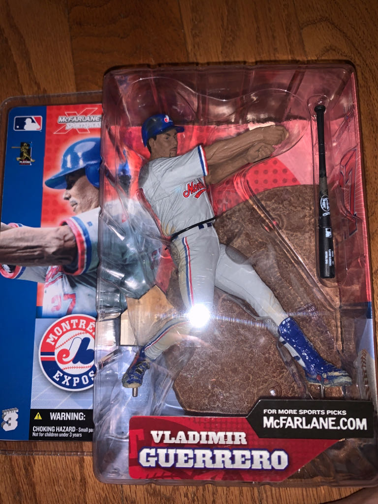 Marvel Mvl Olympus 9.5in Venom Figure