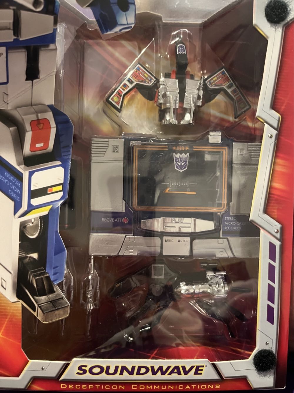 Soundwave G1 Commemorative - Hasbro (Transformers Commemorative Edition) action figure collectible [Barcode 5010994668594] - Main Image 4