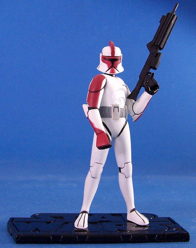 Clone Trooper (Red) (Captain) - Star Wars (Clone Wars Animated) - Hasbro (Star Wars) action figure collectible [Barcode 653569054030] - Main Image 2