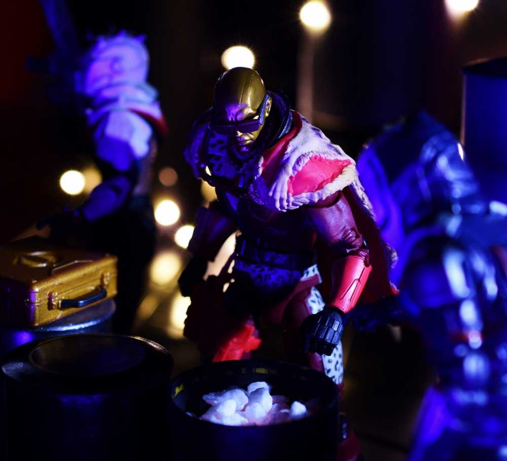 Destro (Profit Director) - Hasbro (Amazon Exclusive) action figure collectible - Main Image 3