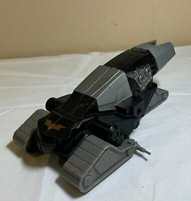 Batman The Dark Knight Rises Gunship Hoverjet - Mattel DC (The Dark Knight Rises) action figure collectible [Barcode 746775113209] - Main Image 2