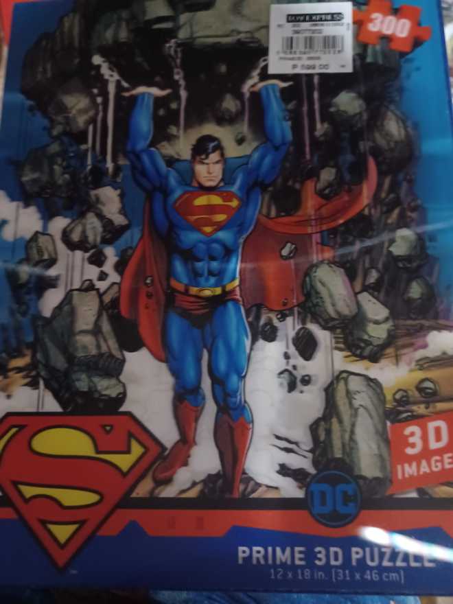 Prime 3d Redstring SUPERMAN lifting Lenticular 300 Pc Puzzle - Prime 3D (Superman) action figure collectible [Barcode 670889330057] - Main Image 2
