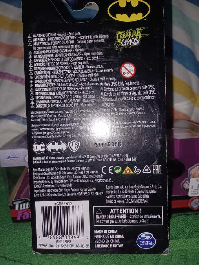 DC Superman - Spin Master (DC Comics) action figure collectible [Barcode 778988008683] - Main Image 2