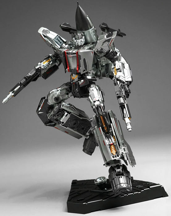 Dreamstar Toys DST01-02 Highdive(Skydive) - Dreamstar Toys (Bayverse) action figure collectible - Main Image 2