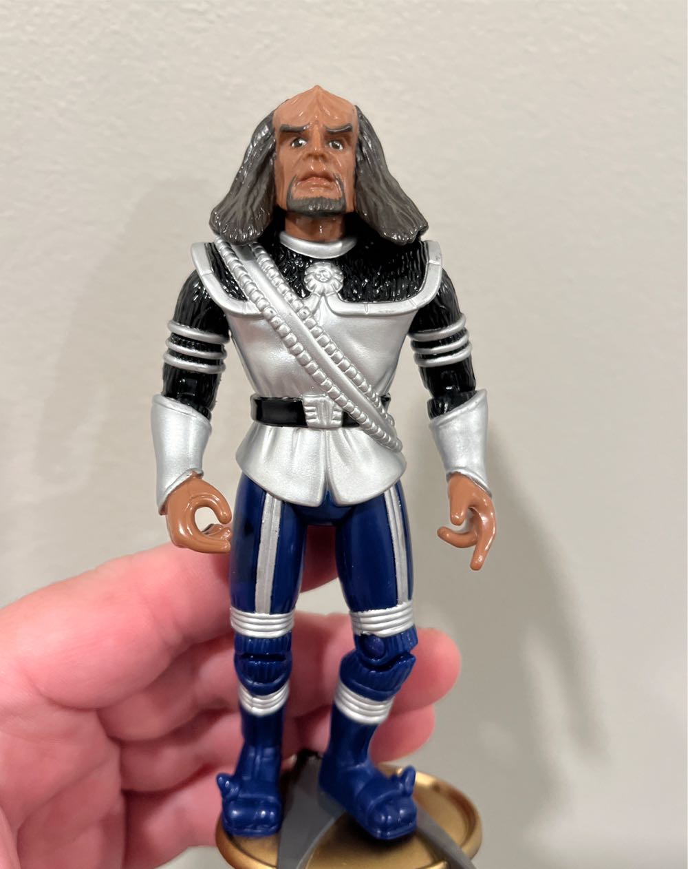 Worf - Star Trek: The Next Generation Worf: Return To Grace Collection Vhs Exclusive - Playmates (Star Trek TNG) (Star Trek: The Next Generation) action figure collectible [Barcode 097361543260] - Main Image 3